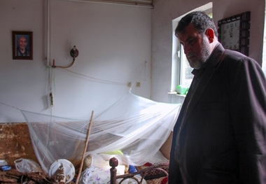 سیلزدگان مازنی کمک های بلاعوض می گیرند