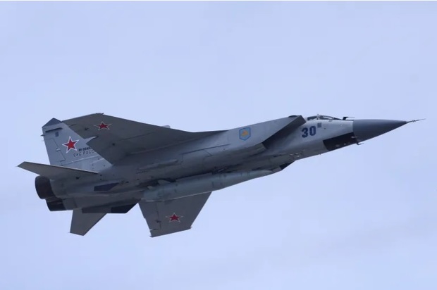 سرنگونی 6 موشک مافوق صوت روسیه در آسمان کی یف/تلاش چین برای پایان دادن به جنگ اوکراین