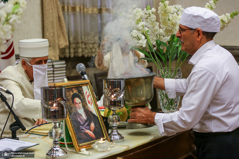 مراسم بزرگداشت امام خمینی (س) در آدریان زرتشتیان