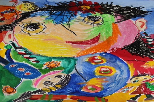 کودک آباده ای جایزه برنز از جشنواره نقاشی بلغارستان گرفت
