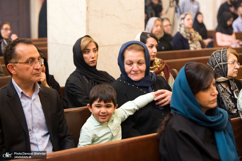 مراسم بزرگداشت امام خمینی(س) در کلیسای «سرکیس مقدس»