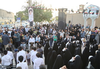 مراسم بزرگداشت امام خمینی (س) و قیام 15 خرداد درجوار بیت تاریخی امام در قم