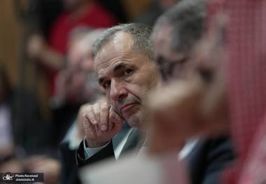 روانچی: آقای عراقچی از غرامت به عنوان پیش شرط برای مذاکرات سخن نگفت و این بسیار مهم است/ موضوعات مرتبط با غرامت در زمان مذاکره مطرح خواهد شد و ما معتقدیم از حقوق لازم برای درخواست غرامت برخورداریم/ غنی‌سازی یک الزام است و تحت هیچ شرایطی قابل چشم‌پوشی نیست