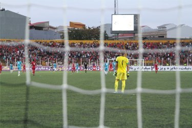 دیدار تیم فوتبال سپیدرود رشت با استقلال در اهواز