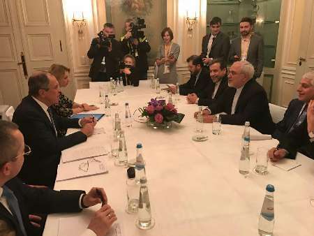دیدار وزرای خارجه ایران و انگلیس در مونیخ