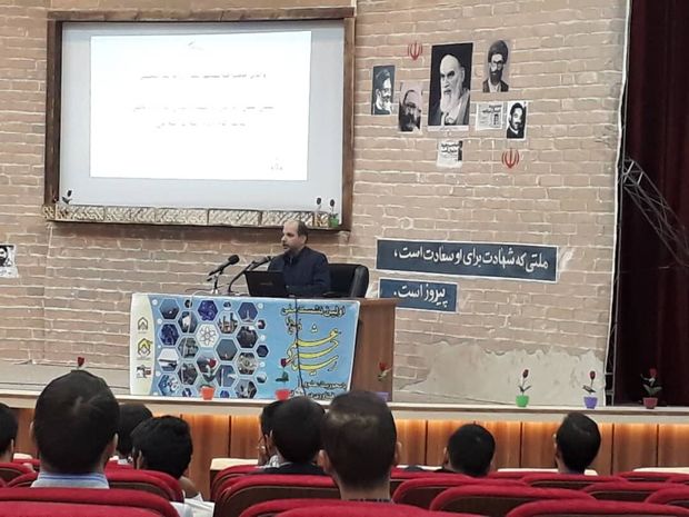 نشست ملی رستاخیز علمی با محوریت "علم و فناوری در گام دوم انقلاب" برگزار شد