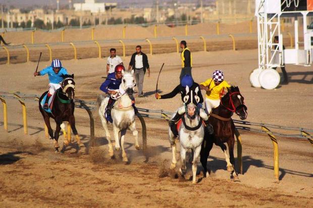 مسابقه اسب دوانی کورس بهاره کشور در یزد پیگیری شد