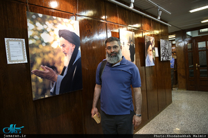 بازدید هیئتی از دانشگاه دفاع ملی جمهوری اسلامی پاکستان از بیت امام خمینی در جماران