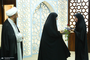 مراسم بزرگداشت روز زن در موسسه تنظیم و نشر آثار امام خمینی (ره)