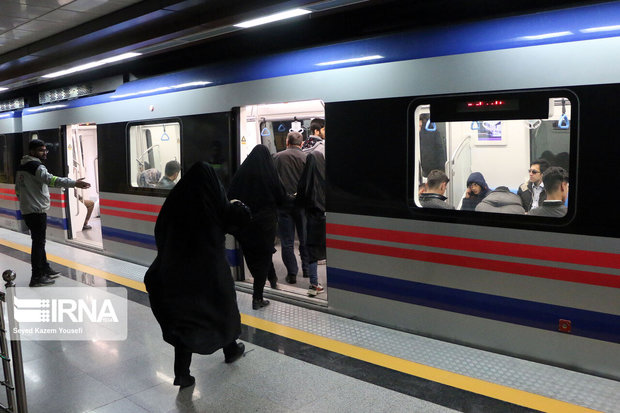 مترو و اتوبوس‌های تهران ضدعفونی می‌شود