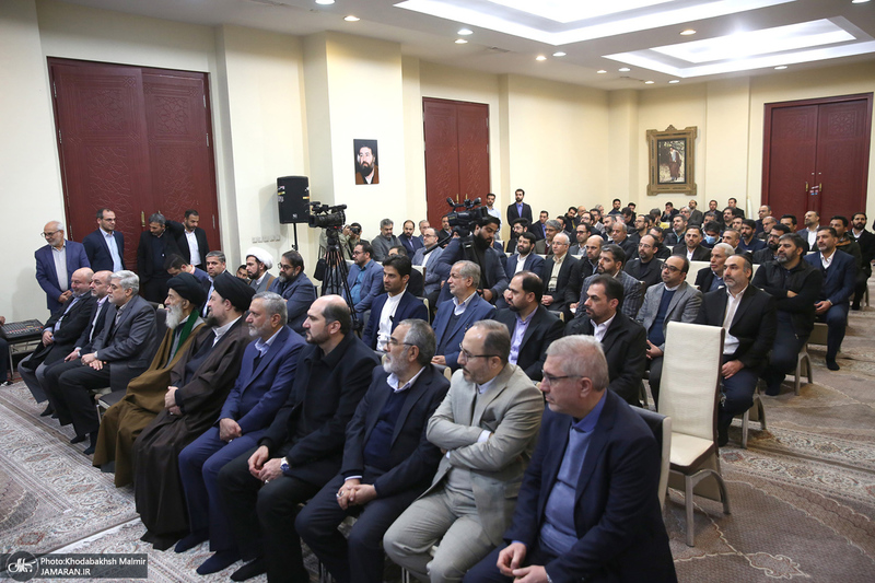 دیدار رئیس، مدیران و کارکنان ستاد اجرایی فرمان امام (ره) با سید حسن خمینی
