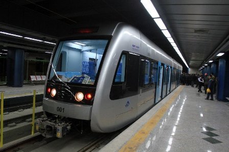 2 مورد نقص فنی در خط 3 مترو تهران موجب اختلال در حرکت قطارها شد
