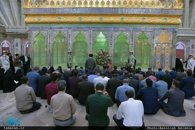 تجدید میثاق فرماندار و معی از کارکنان شهرقدس با آرمان های حضرت امام(س)