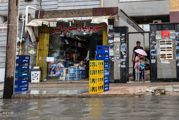 آبگرفتگی معابر شهر اهواز بعد از بارندگی