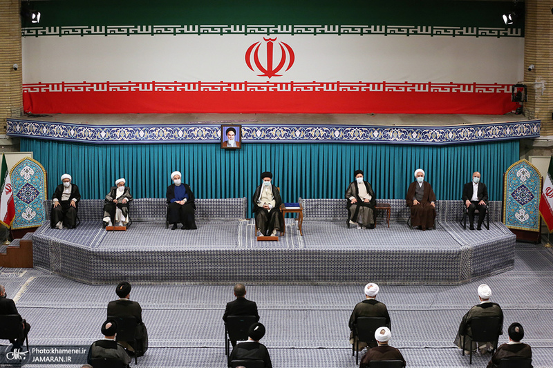 مراسم تنفیذ حکم سیزدهمین دوره ریاست جمهوری اسلامی ایران‌ توسط رهبر انقلاب