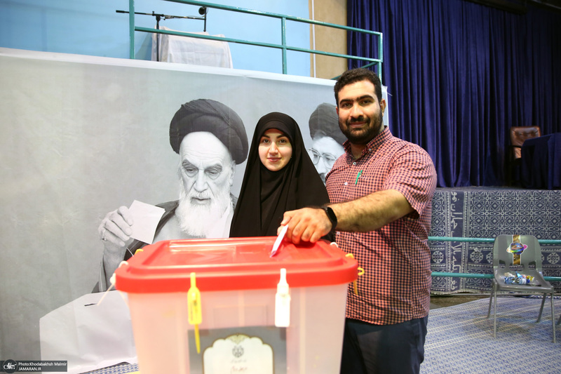 مرحله دوم انتخابات ریاست جمهوری چهاردهم در حسینیه جماران - 8