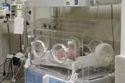 نوزاد 45 روزه آبادانی با 14بار احیای قلبی به زندگی برگشت
