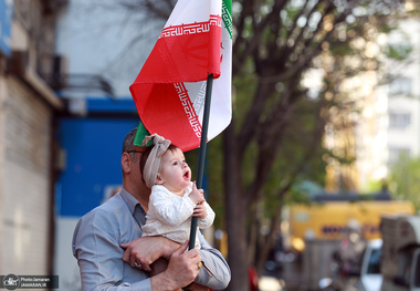 مداحی «ملت شب زنده دار پیروز است» با نوای مهدی رسولی 