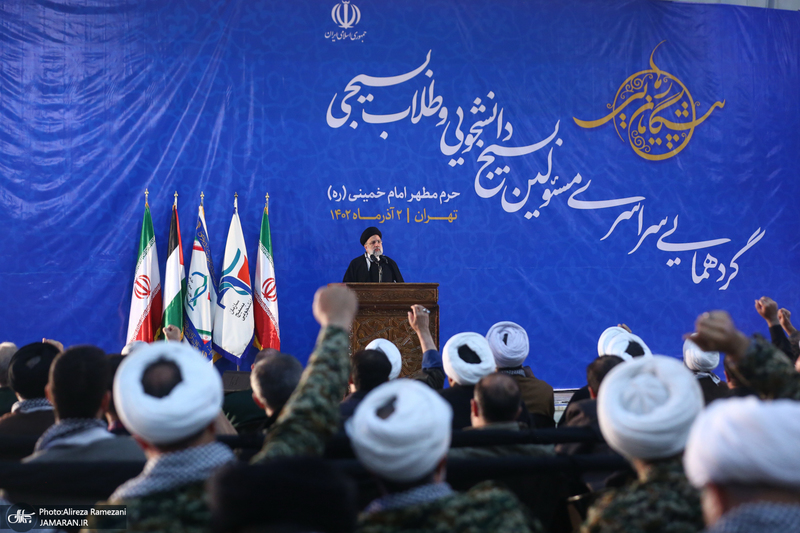 گردهمایی سراسری بسیج دانشجویی و طلاب در حرم مطهر امام خمینی (س) - 2