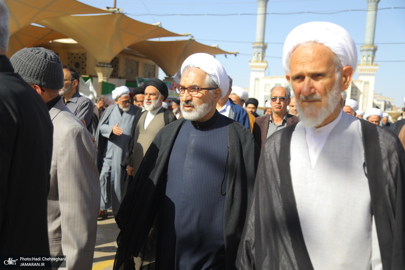 مراسم تشییع آیت الله موسوی تبریزی (ره)