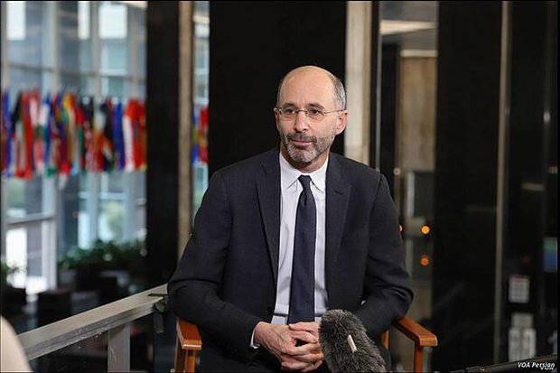 روبرت مالی: تکرار سیناریو فنزویلا فی إیران وهم / ترامب لا یسعى إلى الدیمقراطیة فی إیران