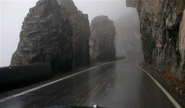 رانندگان با احتیاط در جاده های کوهستانی ایلام تردد کنند