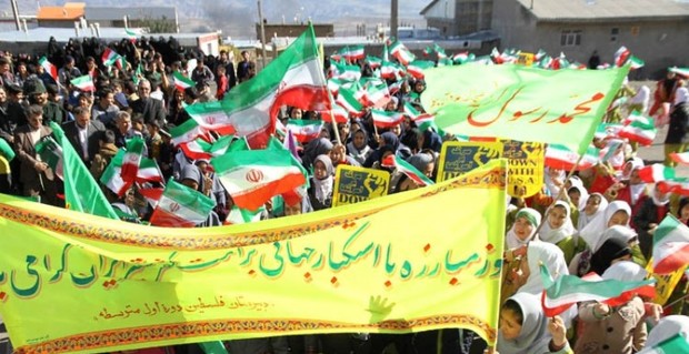 قدرت پوشالی آمریکا با اقتدار ملت ایران فروریخته است