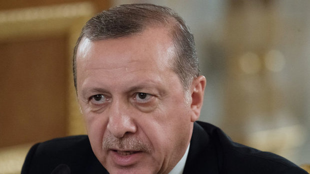 اردوغان: به نوادگان نازی‌ها پاسخ مناسب بدهید
