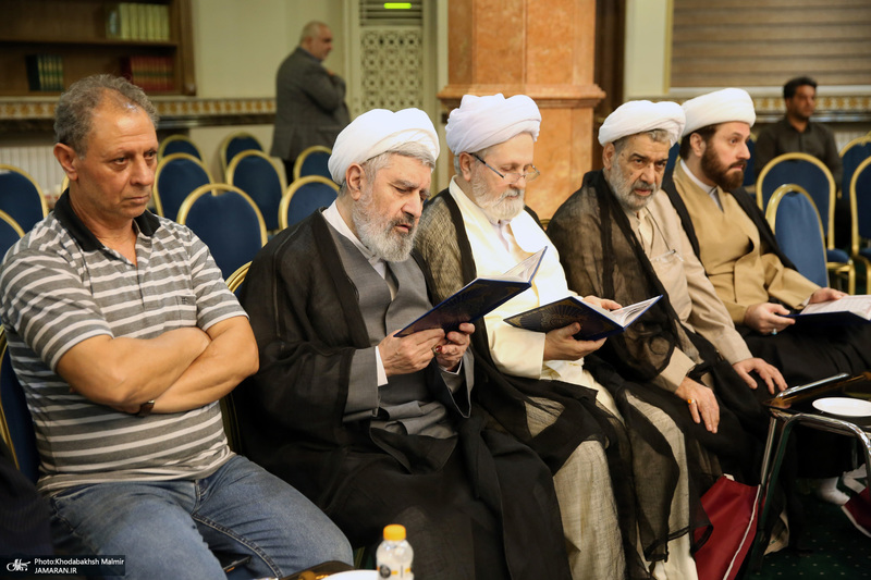 مراسم بزرگداشت محمد علی جماعتی در حسینیه شماره 2 جماران - 1