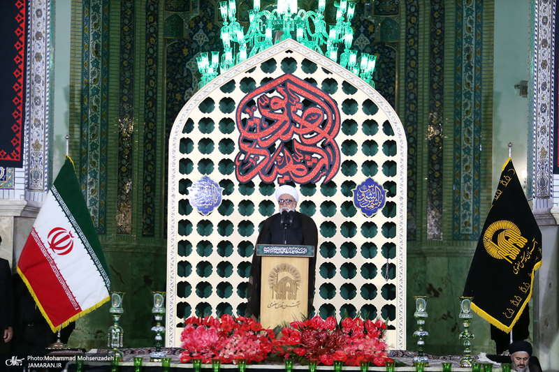 آئین خطبه خوانی شب شهادت امام رضا (ع) در حرم مطهر رضوی