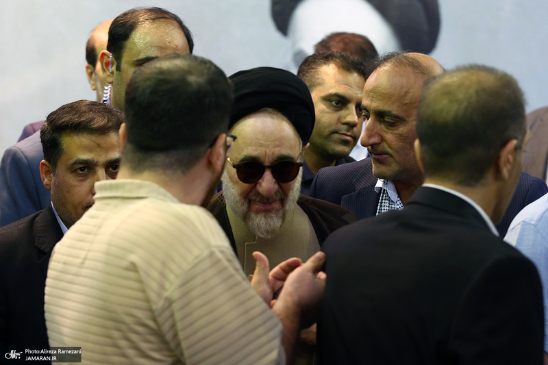 حضور سید محمد خاتمی در مرحله دوم انتخابات ریاست جمهوری چهاردهم