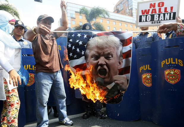 آتش اعتراض ها ضد ترامپ خاموش نمی شود+ تصاویر

