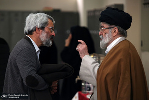 پیش همایش نقد و واکاوی آثار مرتبط با زندگینامه امام خمینی(س)-1