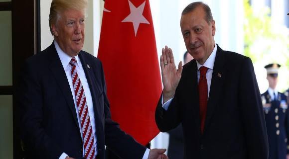 ترامپ با راه اندازی جنگ اقتصادی به دنبال به زانو در آوردن یا سرنگونی اردوغان است،آیا موفق می شود؟