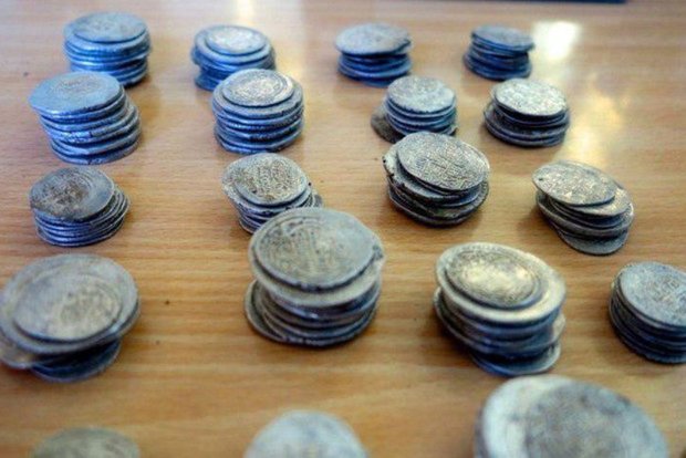 اشیا تاریخی یک هزار و 200 ساله در سیروان کشف شد