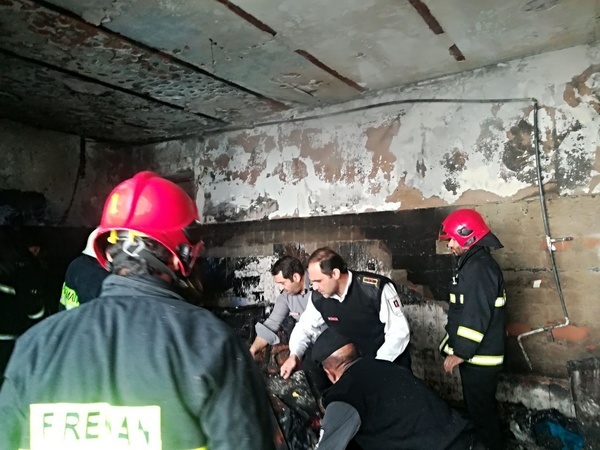 آتش سوزی یک منزل مسکونی در کرمان