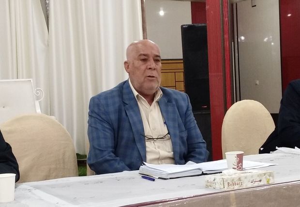 دبیر اجرایی خانه کارگر فارس: پرداخت نقدی حقوق کارگران ممنوع است