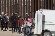 گارد مرزی آمریکا ماه دسامبر 220هزار مهاجر غیرقانونی را بازداشت کرد