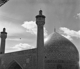 اجرای طرحهای ضربتی برای مرمت بناهای اصفهان مرمت قلعه عظیم «تخماقلو»