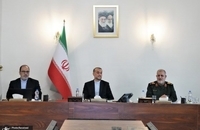نشست هم‌اندیشی وزیر خارجه با فرمانده نیروی زمینی سپاه در موضوع امنیت شمال غرب و جنوب شرق کشور (5)