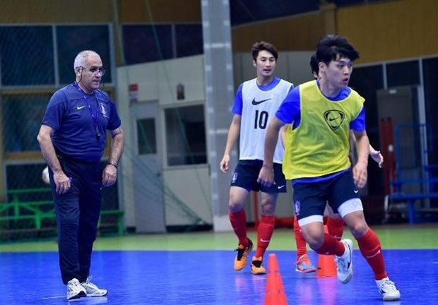 صالح جانشین شمس در دانشگاه آزاد شد
