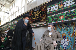 حضور مراجع و علما در بیت آیت الله العظمی صانعی(ره)-1