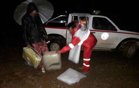 هلال احمر اصفهان به 511 نفر حادثه دیده در بارندگی ها امدادرسانی کرد