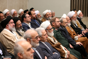 دیدار مسئولان نظام و میهمانان کنفرانس وحدت اسلامى‌ با رهبر معظم انقلاب