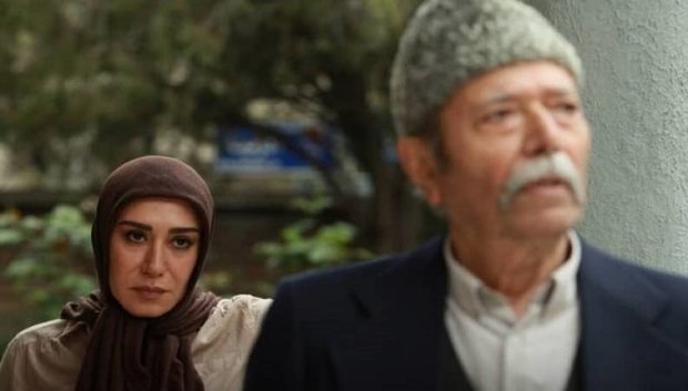 نسیم ادبی دوباره کارگردانی می‌کند
