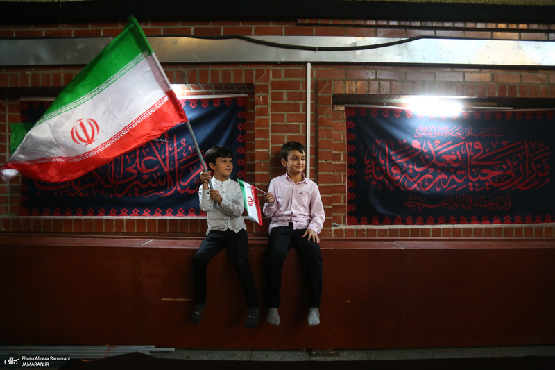 تماشای دیدار ایران و آمریکا در مجموعه فرهنگی سرچشمه