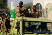 ارتش سودان کودتا داخل نیروهای مسلح را تکذیب کرد