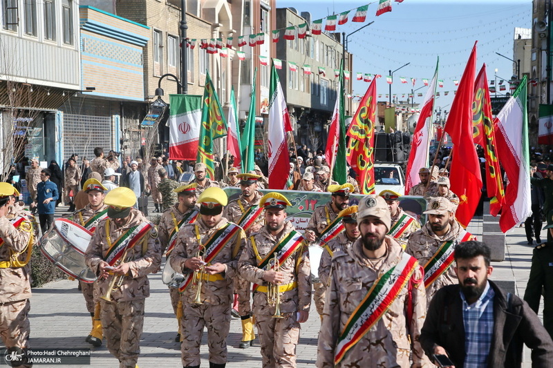 مراسم بزرگداشت 12 بهمن و گلباران بیت امام خمینی(س) در قم