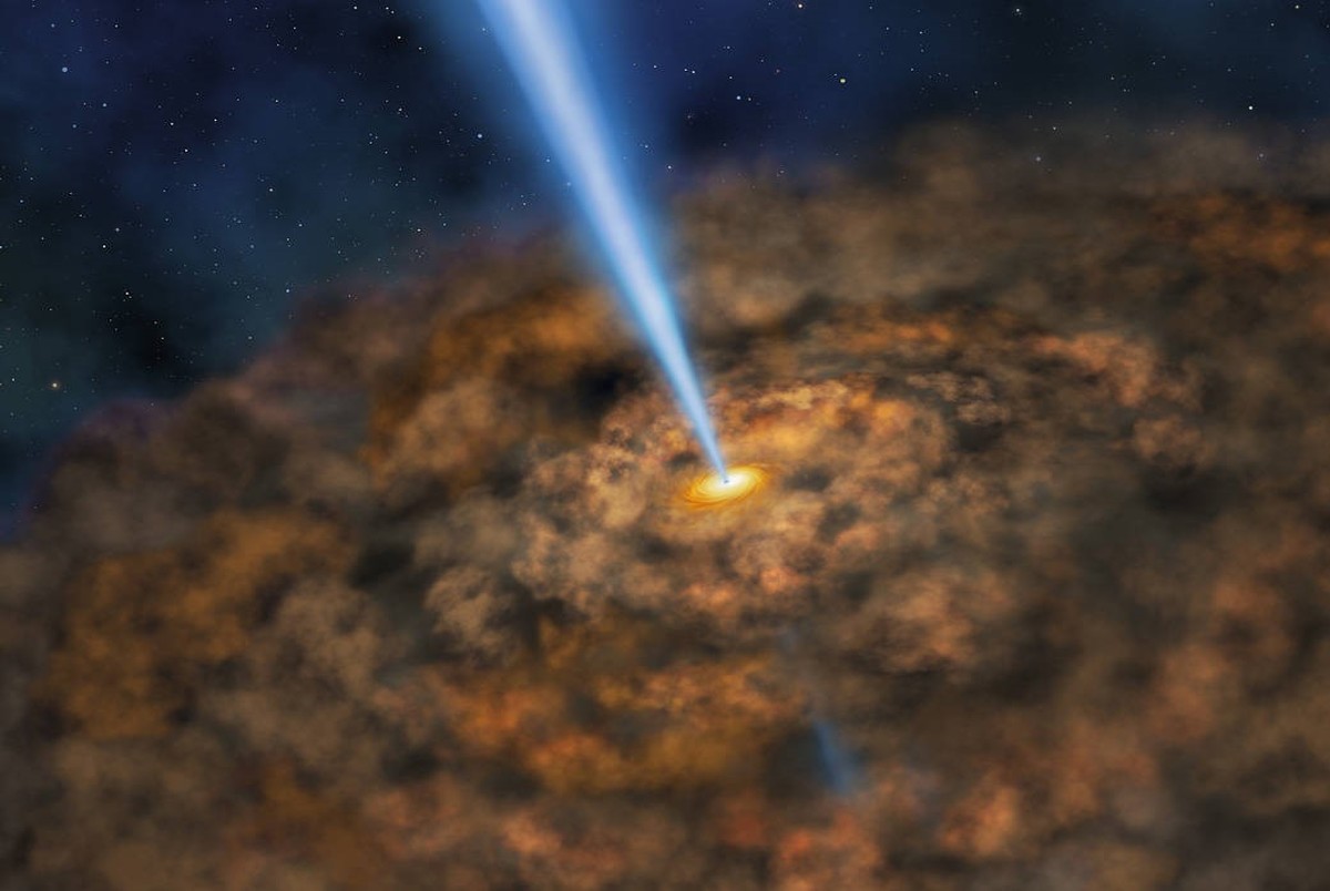 تصویر زیبایی از غبار اطراف یک سیاه چاله عظیم