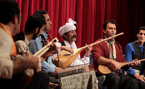 موسیقی اقوام در پل طبیعت تهران طنین انداز می شود